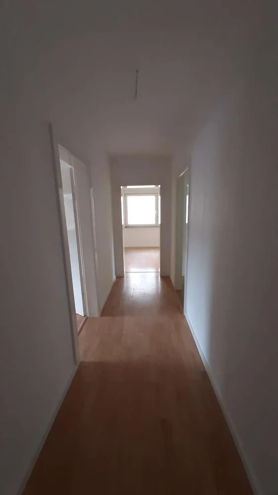 3 Zimmer Wohnung mit 65 m² in Krefeld – Bild 2