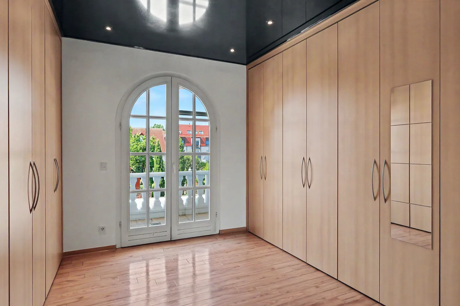5 Zimmer Wohnung mit 206 m² in Hockenheim – Bild 6