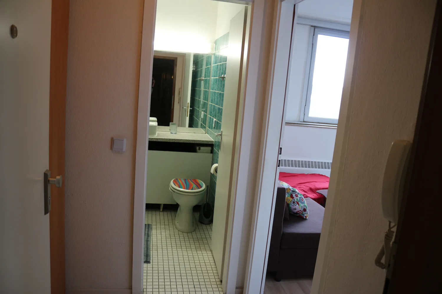 1 room apartment with 25 m² in Cologne – Photo 5