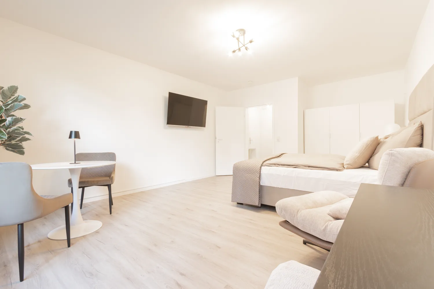 1 Zimmer Wohnung mit 39 m² in Düsseldorf – Bild 8