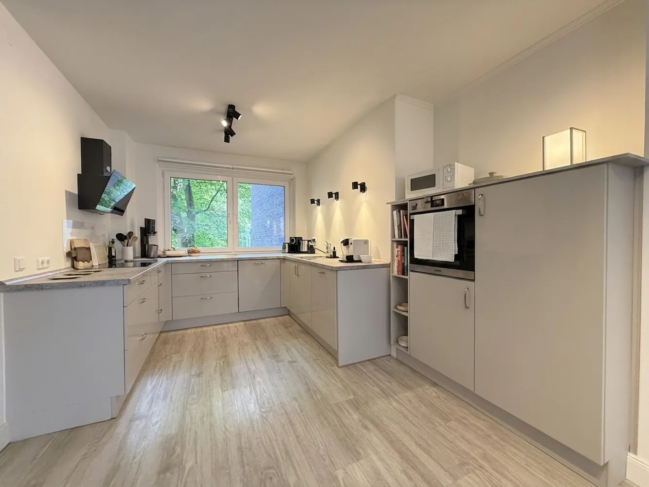 4 Zimmer Wohnung mit 104 m² in Hamburg – Bild 4