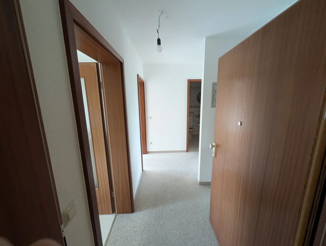 2 Zimmer Wohnung mit 62 m² in Karlsruhe – Bild 2