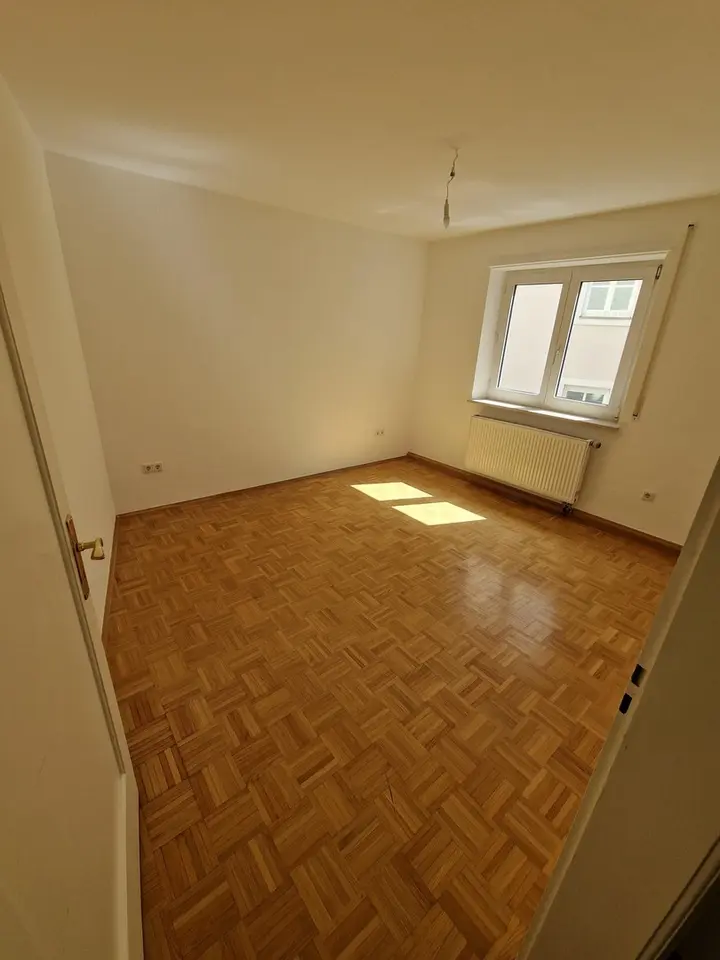 3 Zimmer Wohnung mit 79 m² in Augsburg – Bild 3