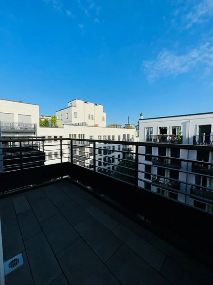 2 Zimmer Wohnung mit 55 m² in Düsseldorf – Bild 9