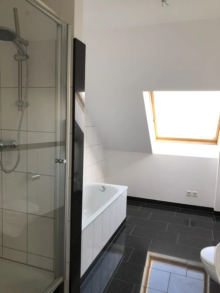 2 room apartment with 81 m² in Düsseldorf – Photo 5