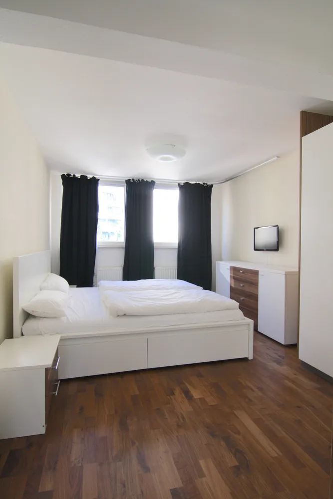2 room apartment with 124 m² in Stuttgart – Photo 8