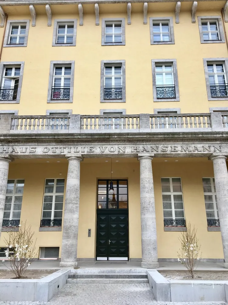 2 Zimmer Wohnung mit 62 m² in Berlin – Bild 1