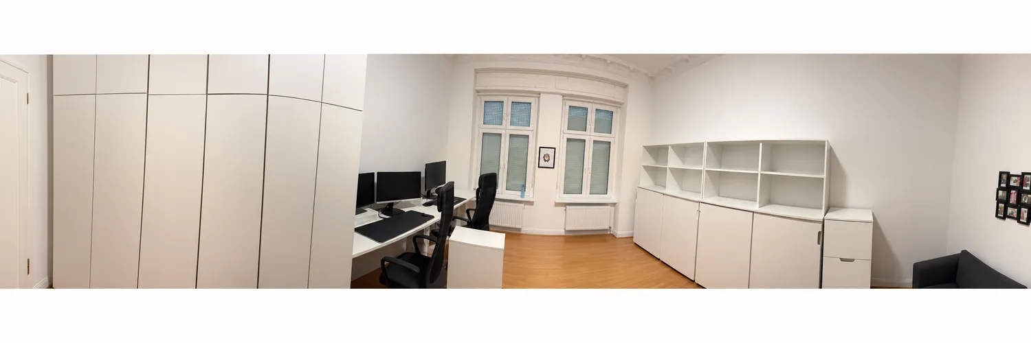 2 room apartment with 95 m² in Berlin – Photo 2