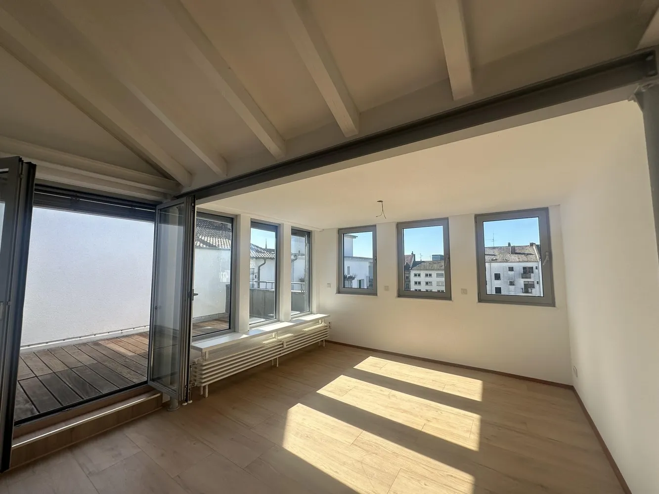 5 Zimmer Wohnung mit 132 m² in Mannheim – Bild 3