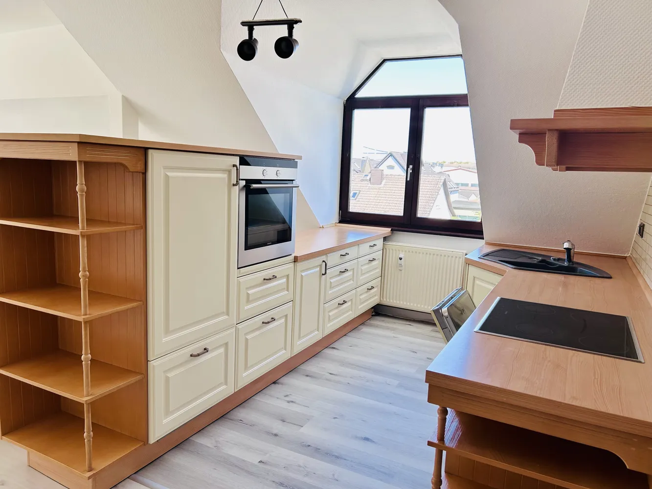 3 Zimmer Wohnung mit 81 m² in Oberursel (Taunus) – Bild 2