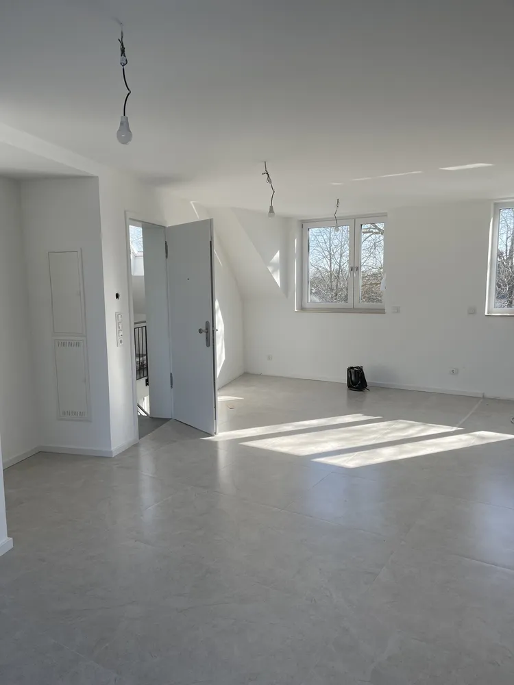 2 Zimmer Wohnung mit 76 m² in Düsseldorf – Bild 1
