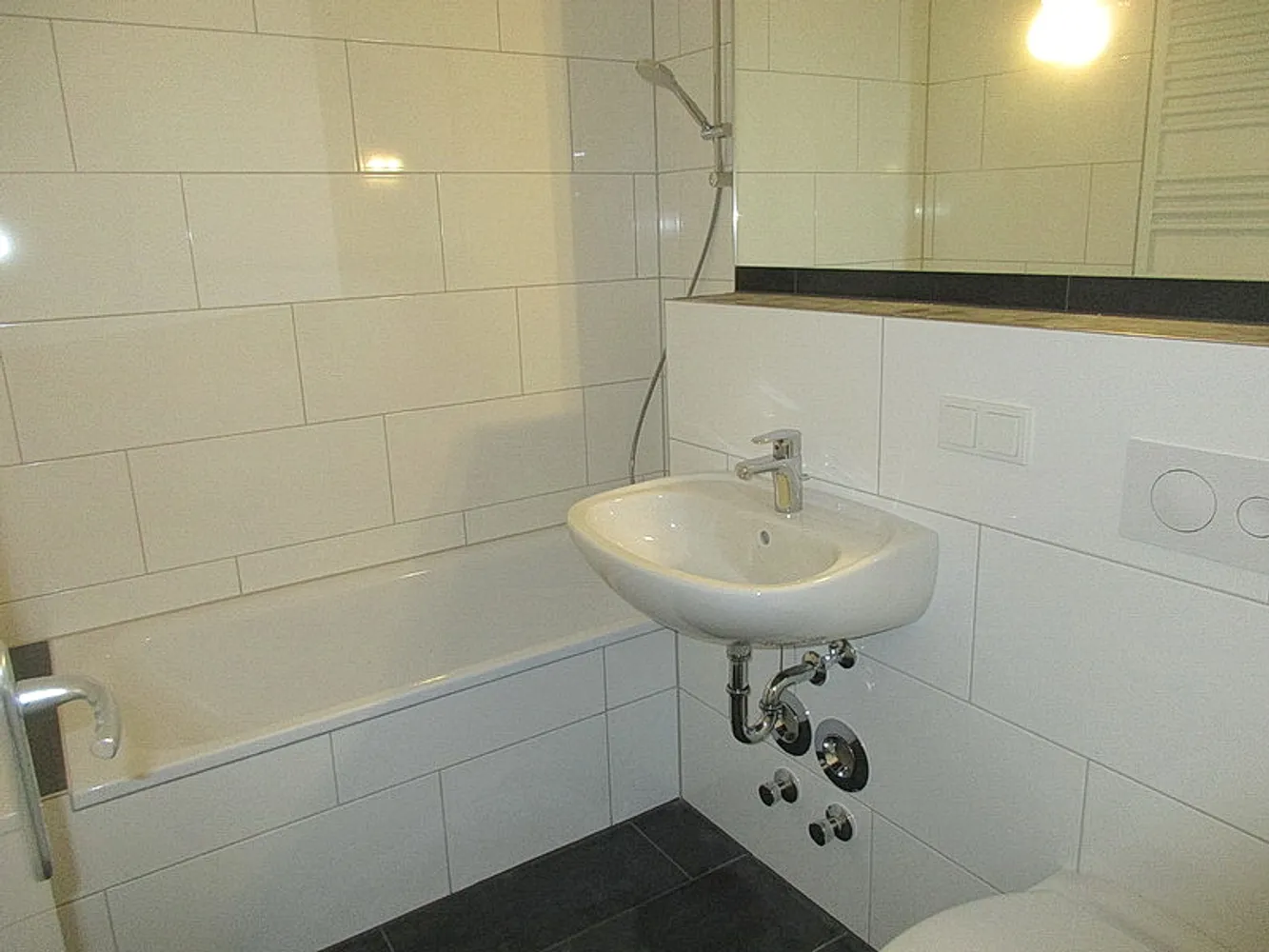 2 Zimmer Wohnung mit 55 m² in Hannover – Bild 2