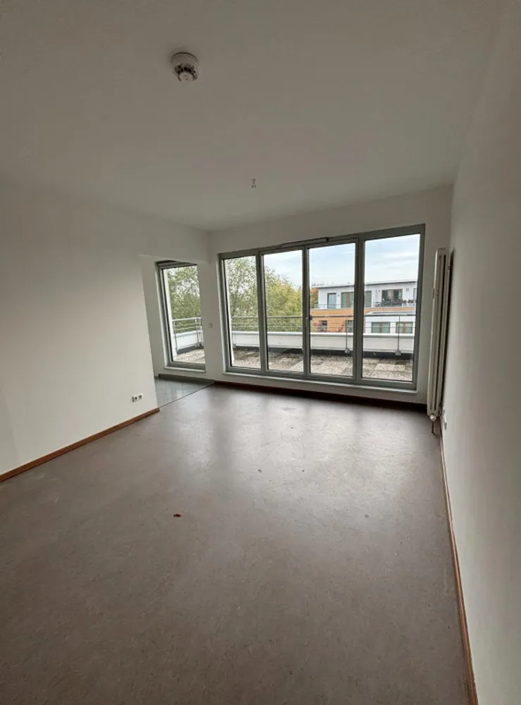 2 room apartment with 64 m² in Berlin – Photo 9