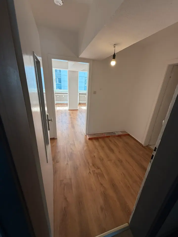 3 Zimmer Wohnung mit 75 m² in Wuppertal – Bild 4