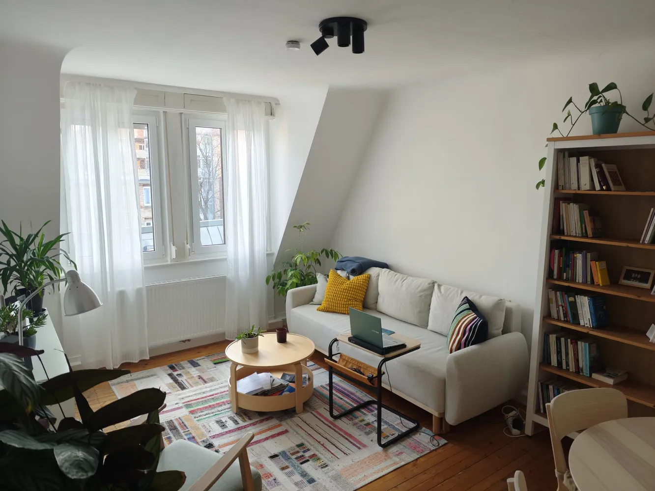 2 Zimmer Wohnung mit 55 m² in Stuttgart – Bild 4