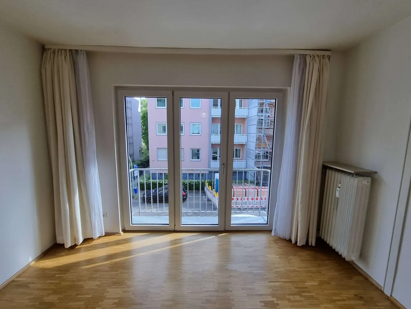 3 Zimmer Wohnung mit 73 m² in Frankfurt am Main – Bild 2