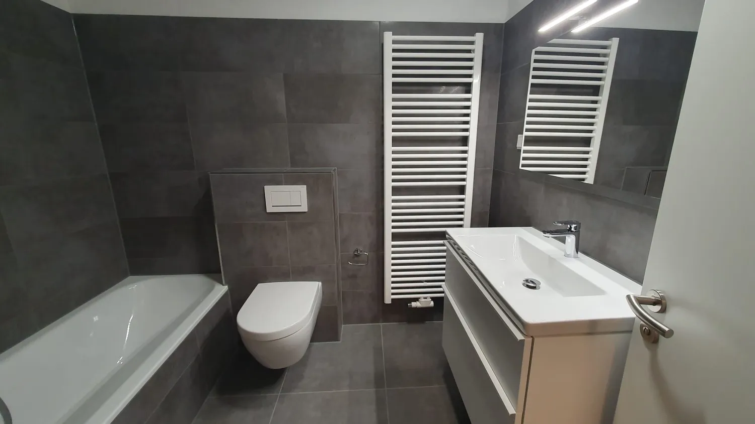 2 Zimmer Wohnung mit 100 m² in Bremerhaven – Bild 5