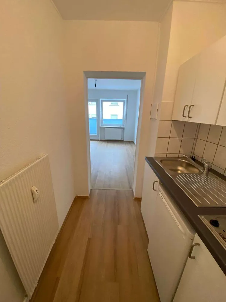 1 room apartment with 28 m² in Frankfurt am Main – Photo 3