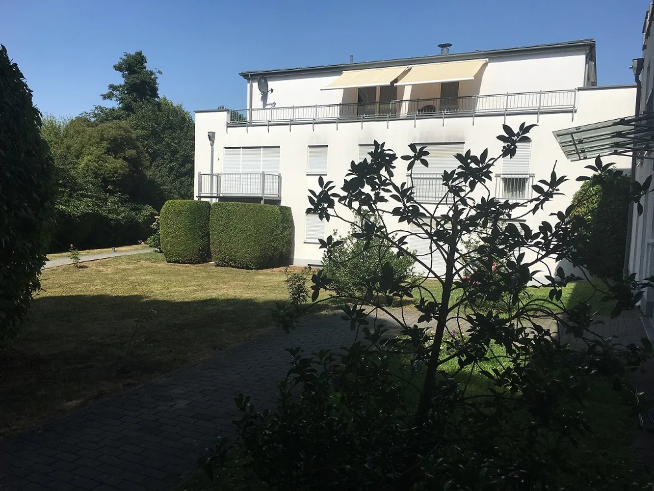 2 room apartment with 44 m² in Bonn – Photo 2