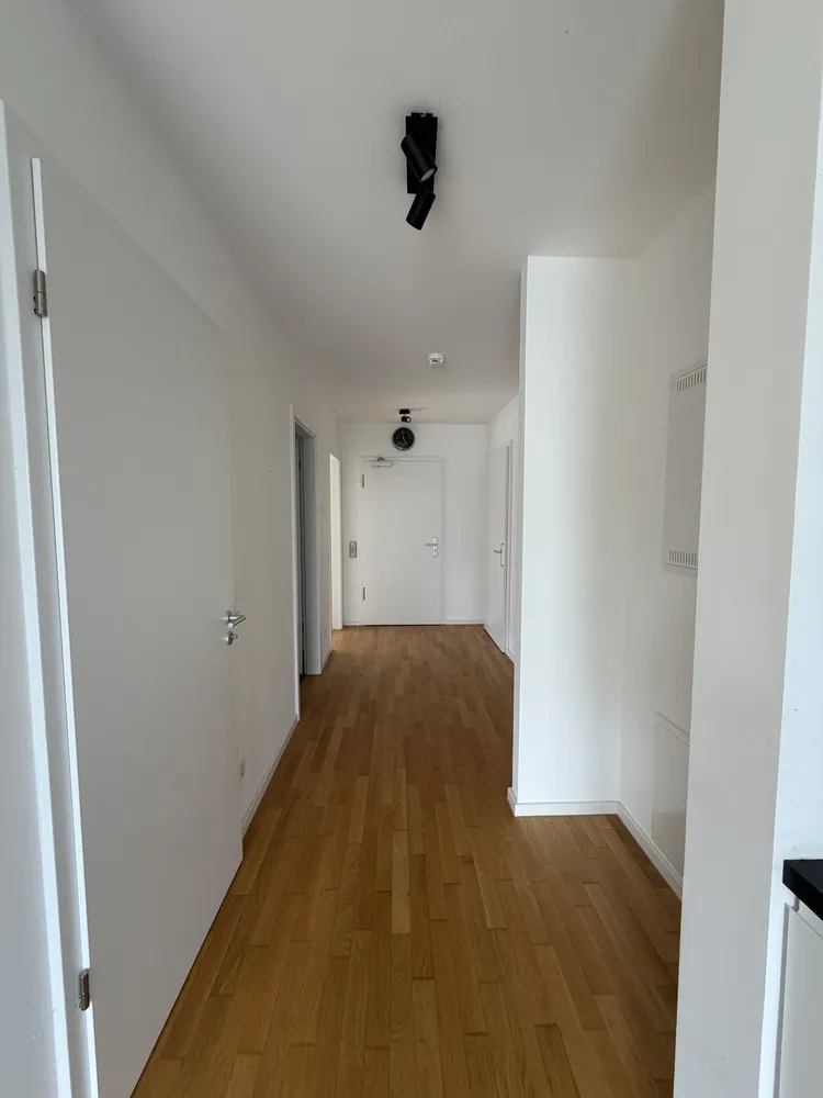 2 Zimmer Wohnung mit 84 m² in Bergisch Gladbach – Bild 4