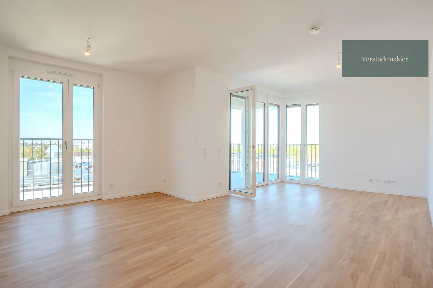 4 Zimmer Wohnung mit 102 m² in München – Bild 2