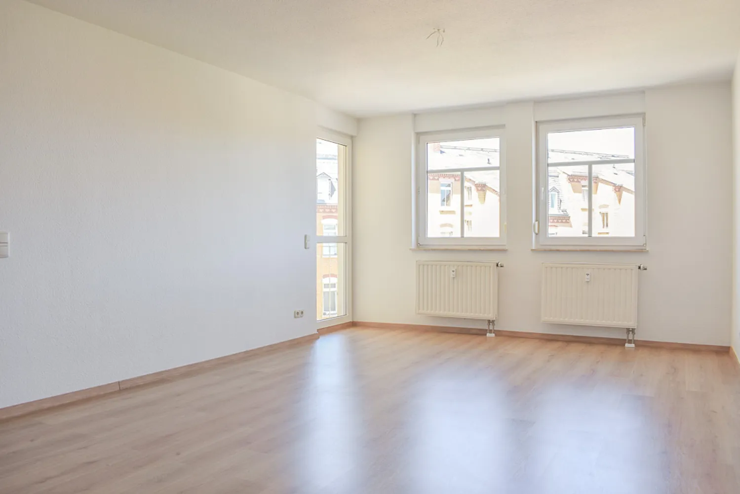 2 Zimmer Wohnung mit 65 m² in Plauen – Bild 6