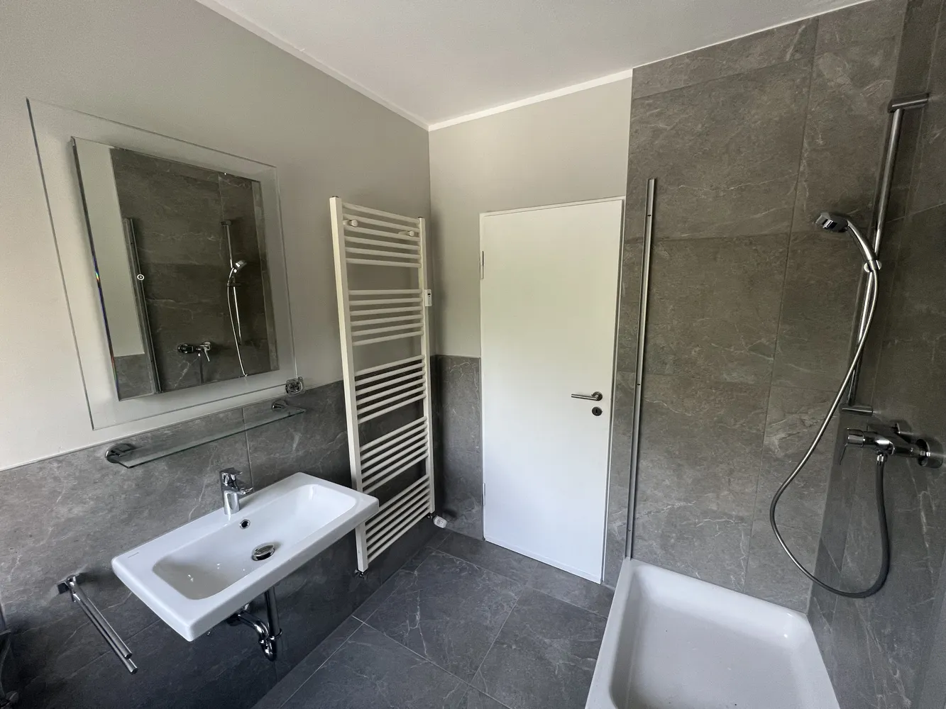 3 room apartment with 90 m² in Monheim am Rhein – Photo 10