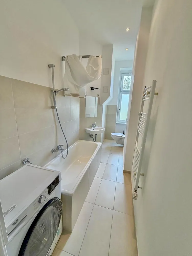 2 room apartment with 40 m² in Berlin – Photo 7