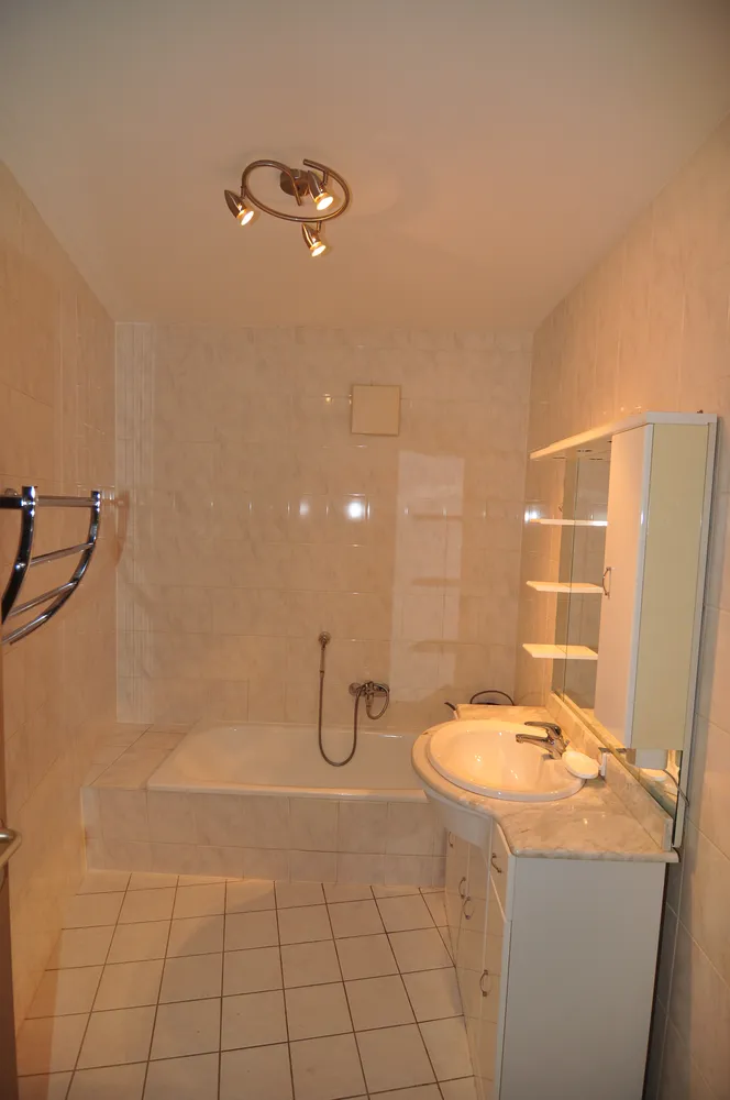 4 Zimmer Wohnung mit 86 m² in Plauen – Bild 3