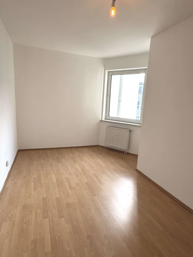 2 Zimmer Wohnung mit 60 m² in Magdeburg – Bild 2