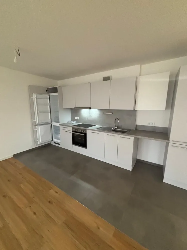 2 Zimmer Wohnung mit 81 m² in Frankfurt am Main – Bild 6