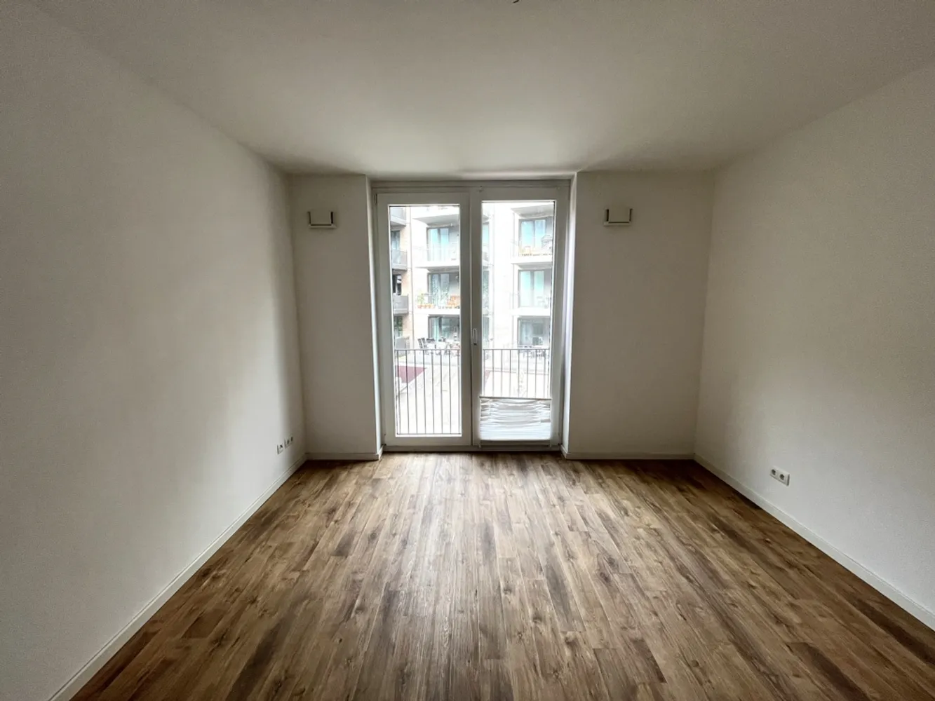 2 Zimmer Wohnung mit 75 m² in Kiel – Bild 3