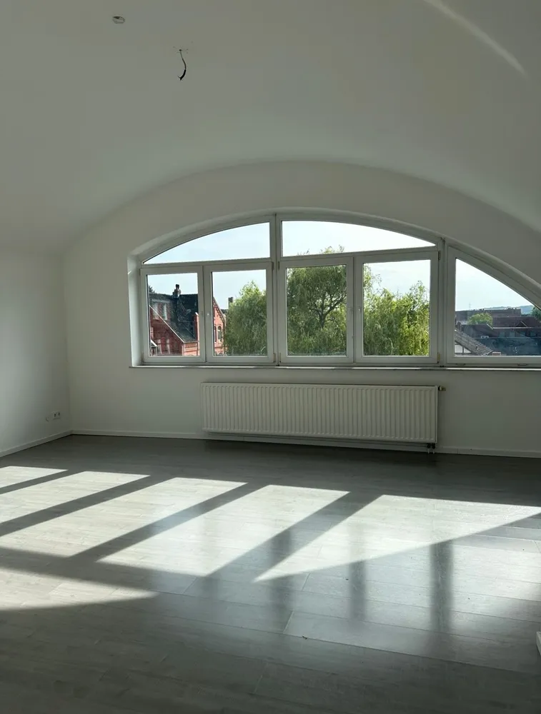 4 Zimmer Wohnung mit 109 m² in Hannover – Bild 1