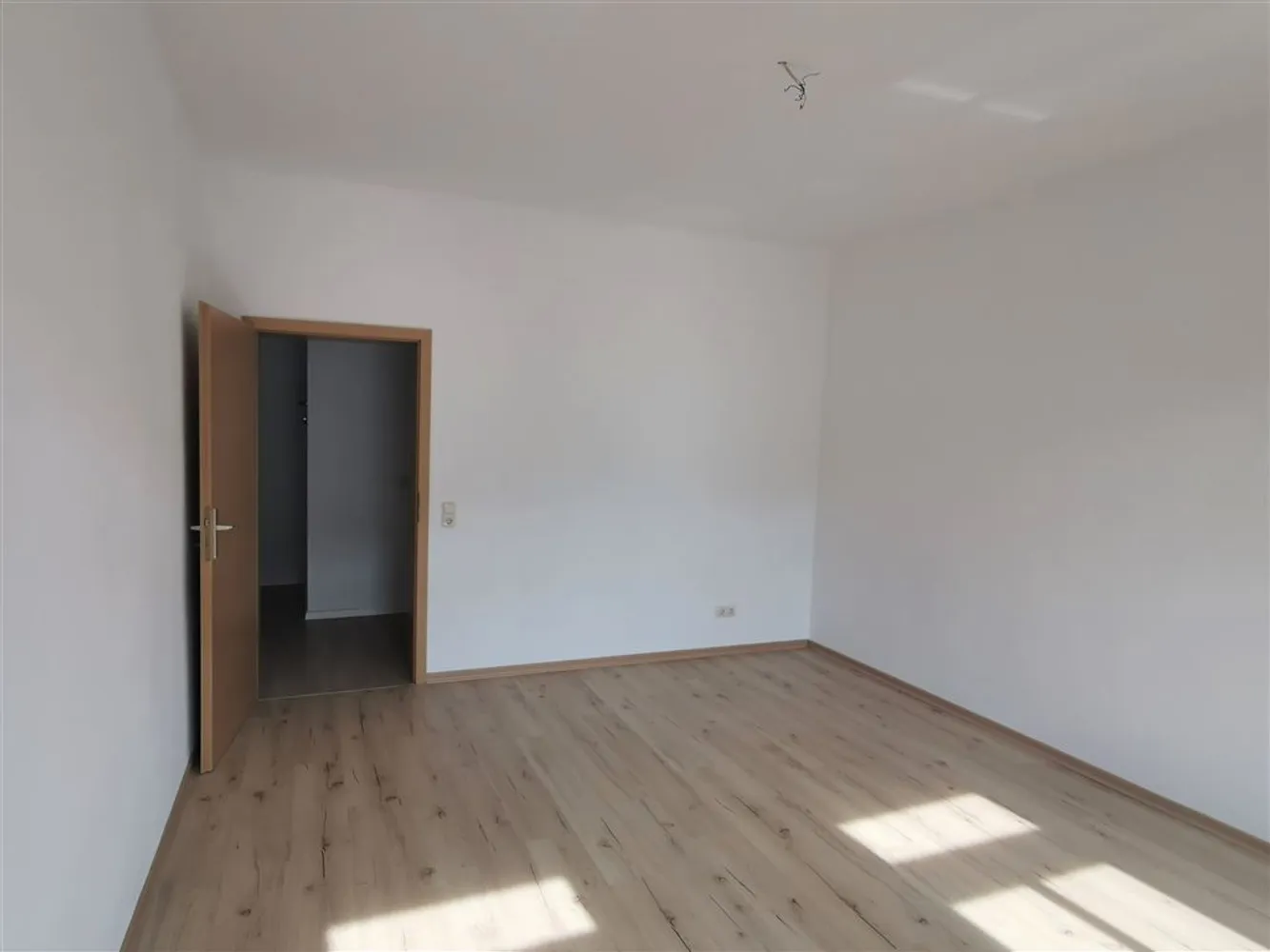 2 room apartment with 71 m² in Chemnitz – Photo 3