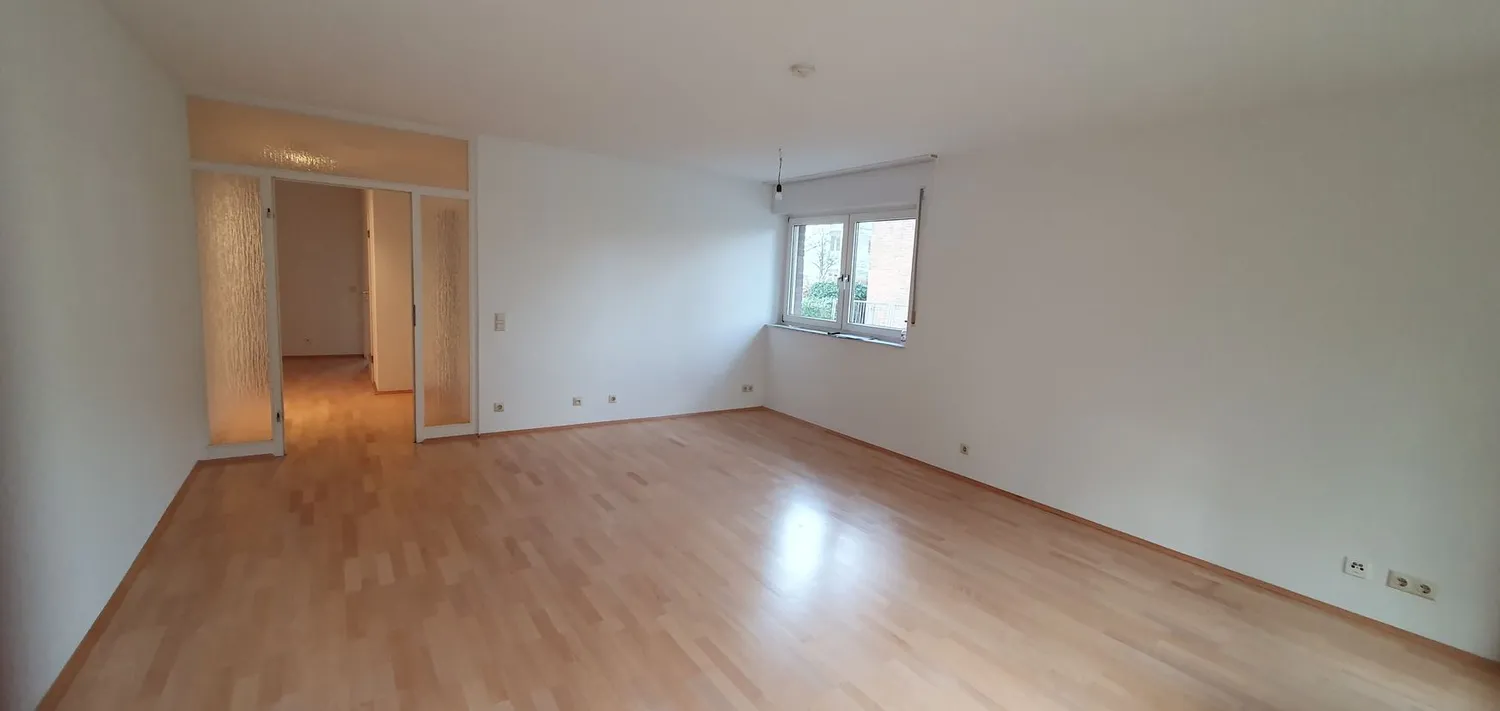 4 Zimmer Wohnung mit 105 m² in Krefeld – Bild 4