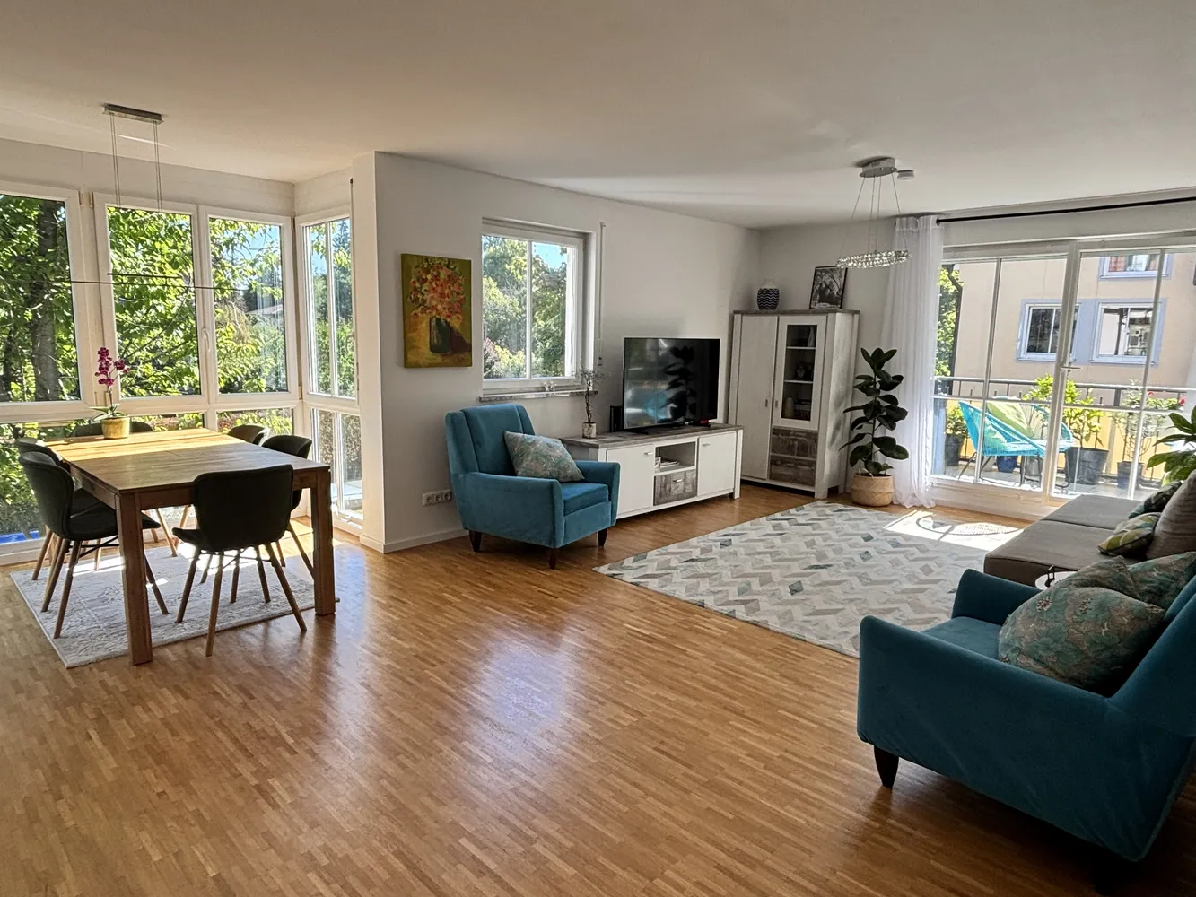 4 Zimmer Wohnung mit 110 m² in München – Bild 5
