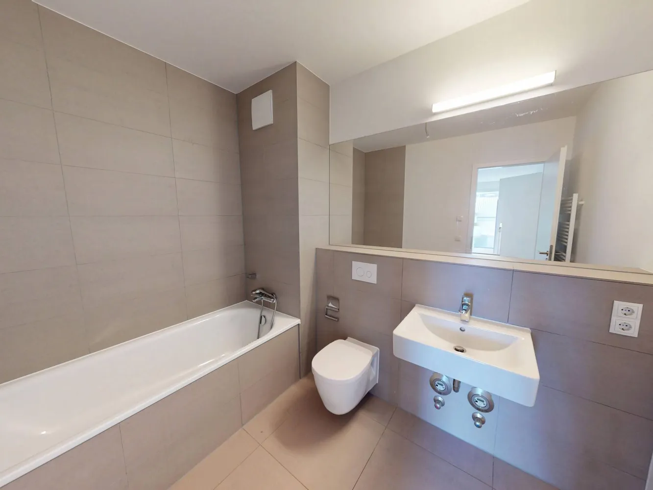 3 room apartment with 83 m² in Berlin – Photo 4