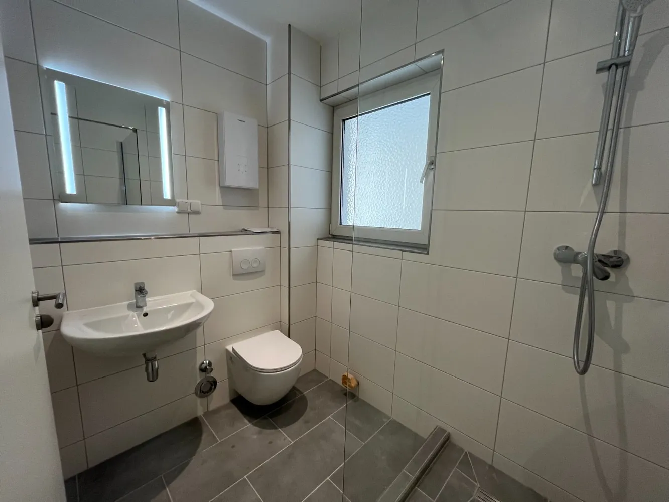 1 room apartment with 37 m² in Hanover – Photo 11