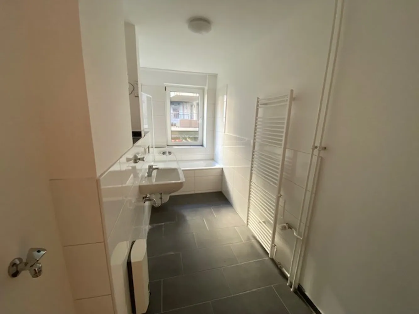 3 Zimmer Wohnung mit 137 m² in Hannover – Bild 2
