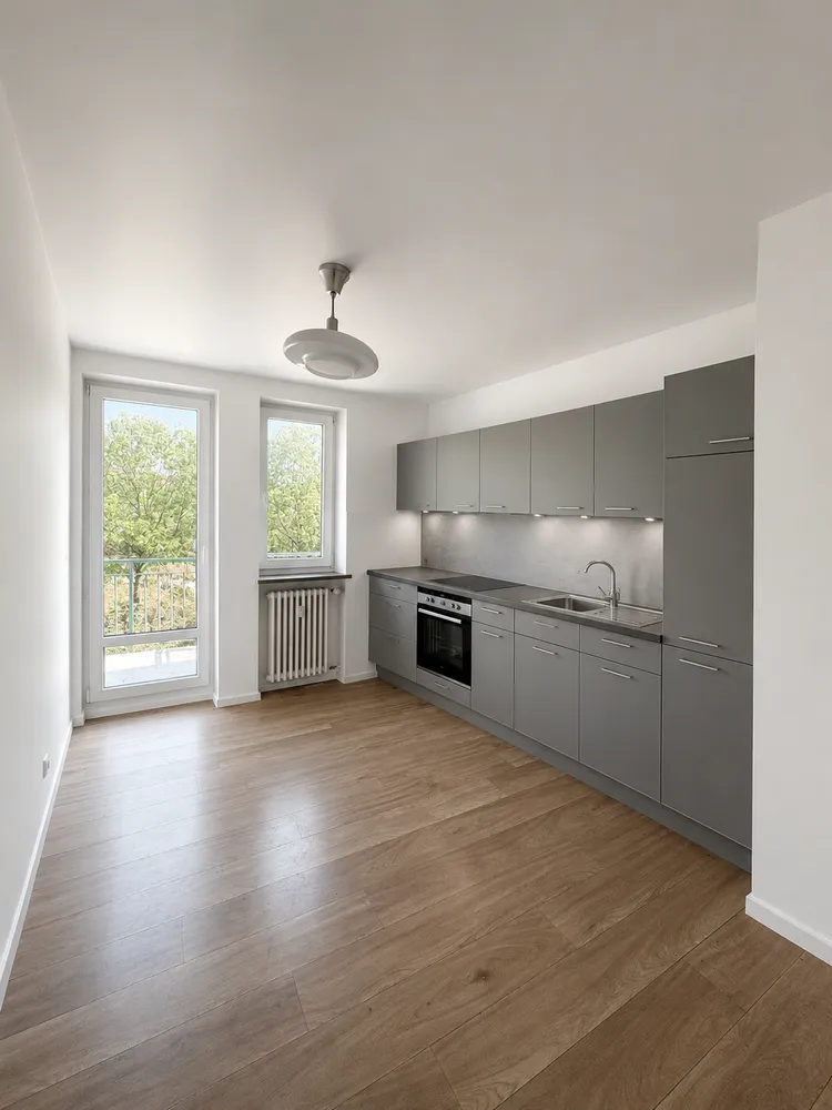 5 Zimmer Wohnung mit 102 m² in Regensburg – Bild 1