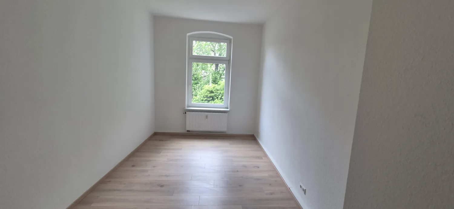 4 room apartment with 105 m² in Halle (Saale) – Photo 9