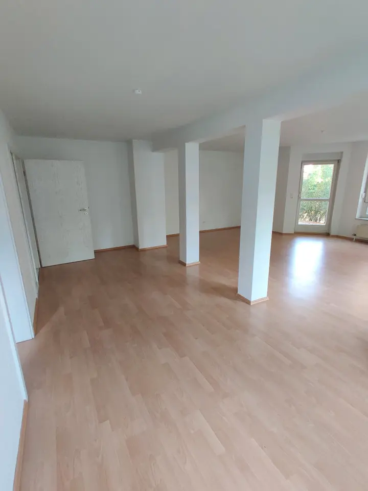 3 Zimmer Wohnung mit 119 m² in Bayreuth – Bild 3