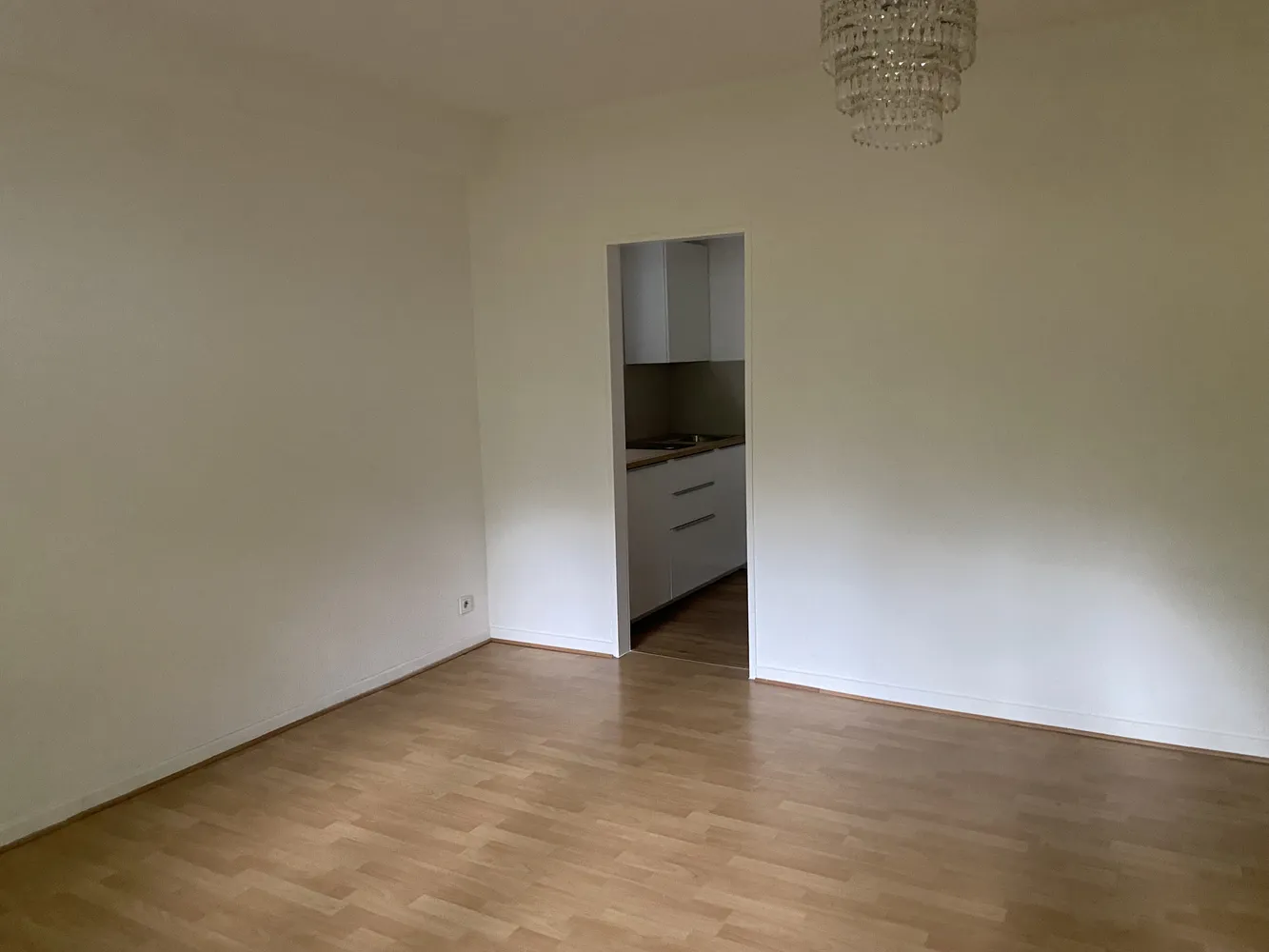 1 Zimmer Wohnung mit 34 m² in Frankfurt am Main – Bild 6
