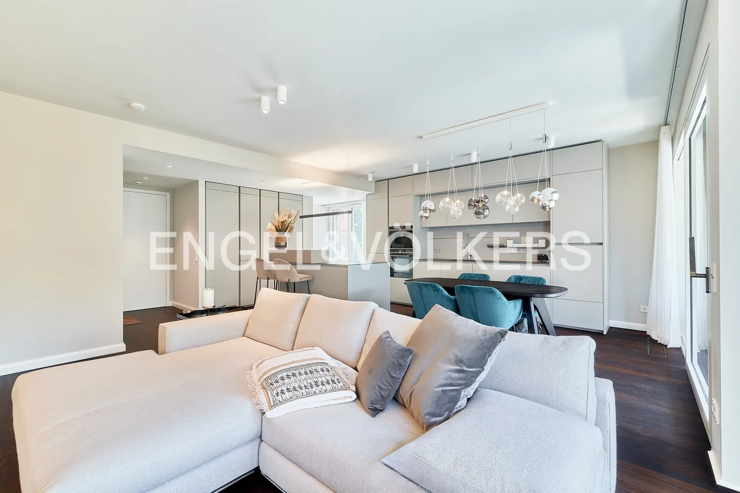 3 room apartment with 109 m² in Frankfurt am Main – Photo 6