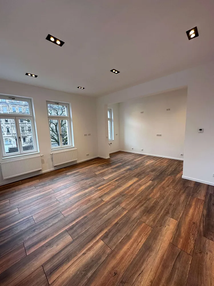 4 Zimmer Wohnung mit 95 m² in Nürnberg – Bild 1