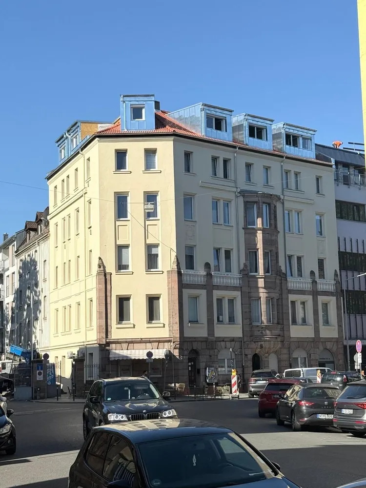 4 Zimmer Wohnung mit 115 m² in Nürnberg – Bild 1