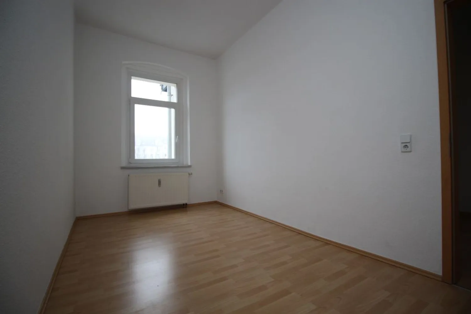 4 Zimmer Wohnung mit 84 m² in Plauen – Bild 10