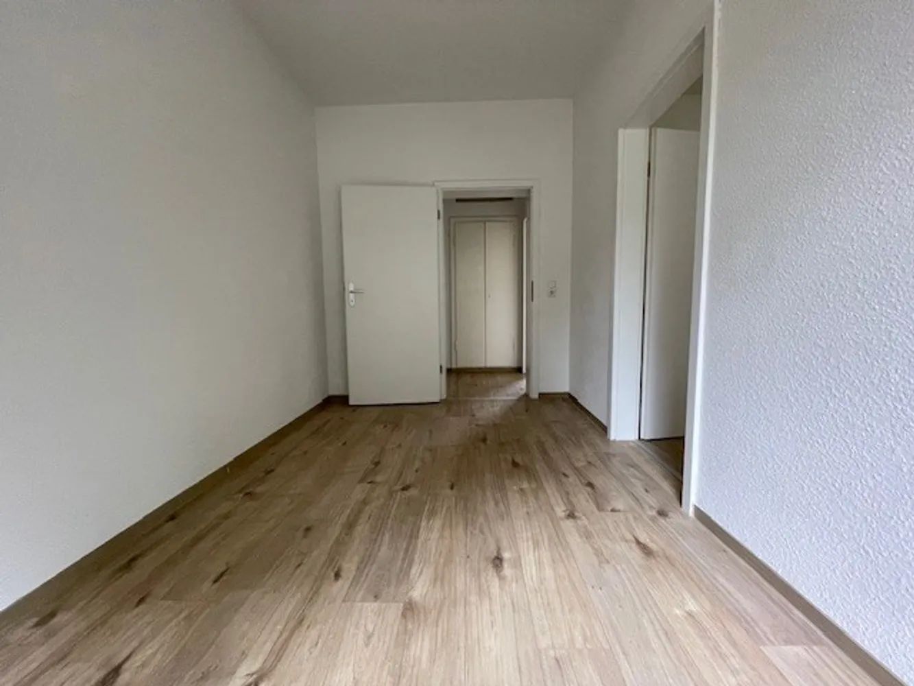2 Zimmer Wohnung mit 50 m² in Wilhelmshaven – Bild 12