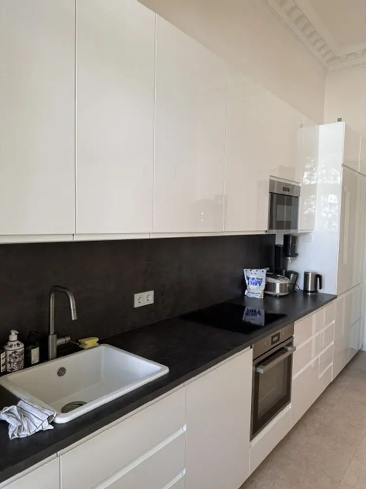 6 Zimmer Wohnung mit 190 m² in München – Bild 1