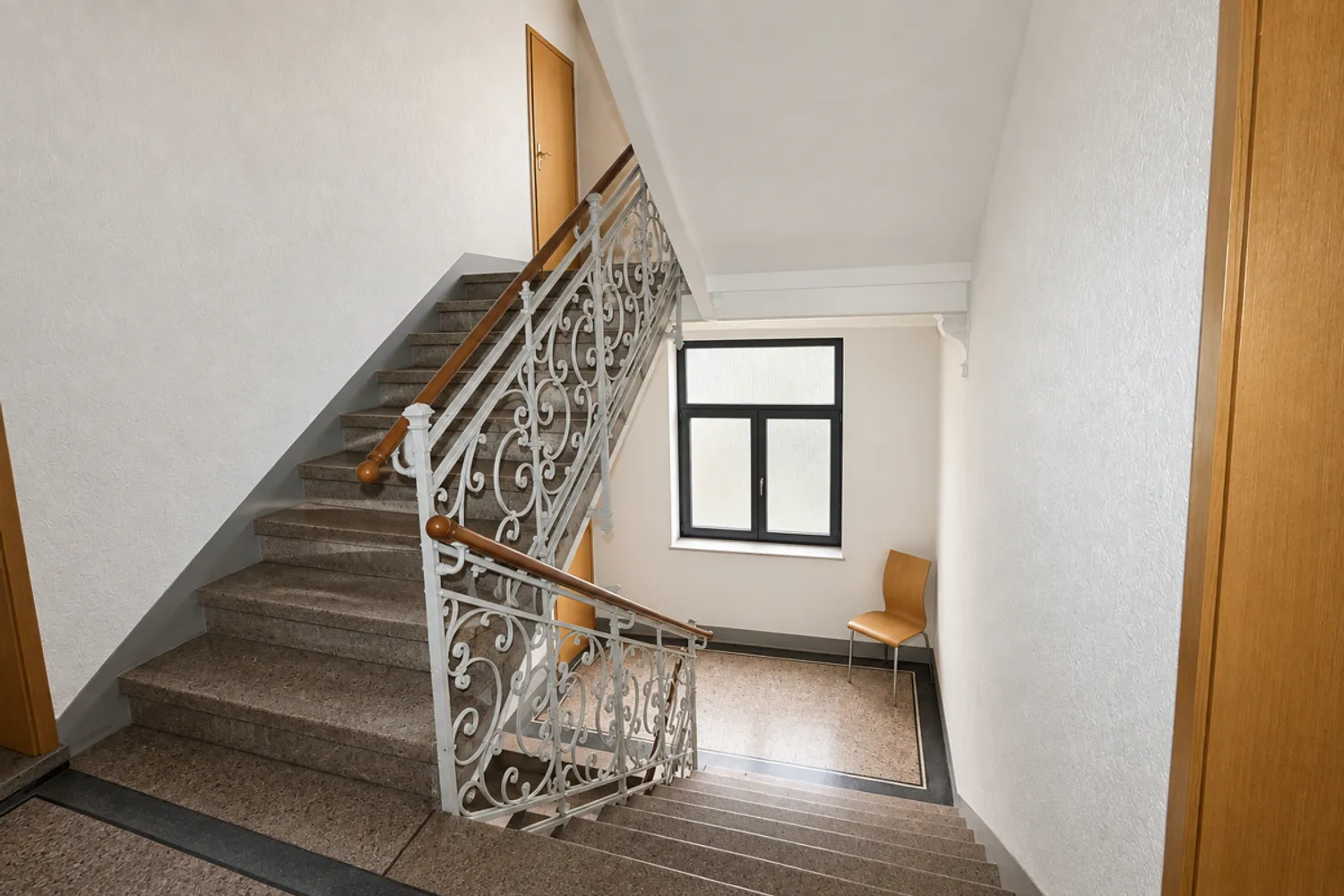 3 Zimmer Wohnung mit 94 m² in Chemnitz – Bild 4